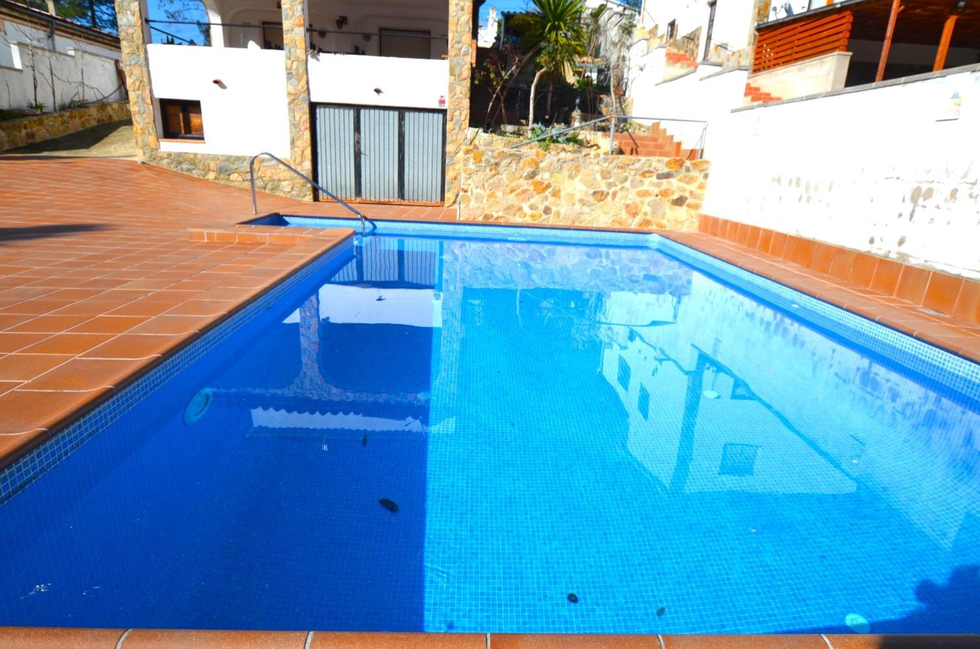 Villa Fernando 12 Personas 8Km Lloret De Mar Girona Kültér fotó